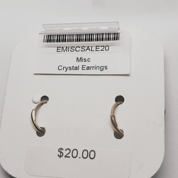 Ruby Red Swarovski Crystal Drop Dangle Earrings - Picture 6 of 6